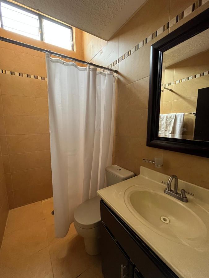 Beautiful Private House In The Downtown With 3 Floors Βίλα Tepatitlan de Morelos Εξωτερικό φωτογραφία