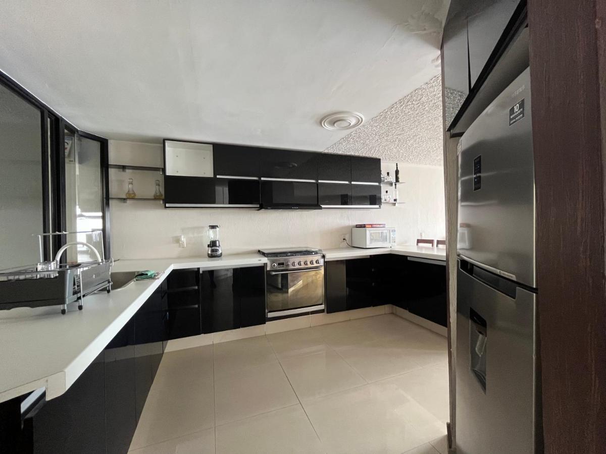 Beautiful Private House In The Downtown With 3 Floors Βίλα Tepatitlan de Morelos Εξωτερικό φωτογραφία