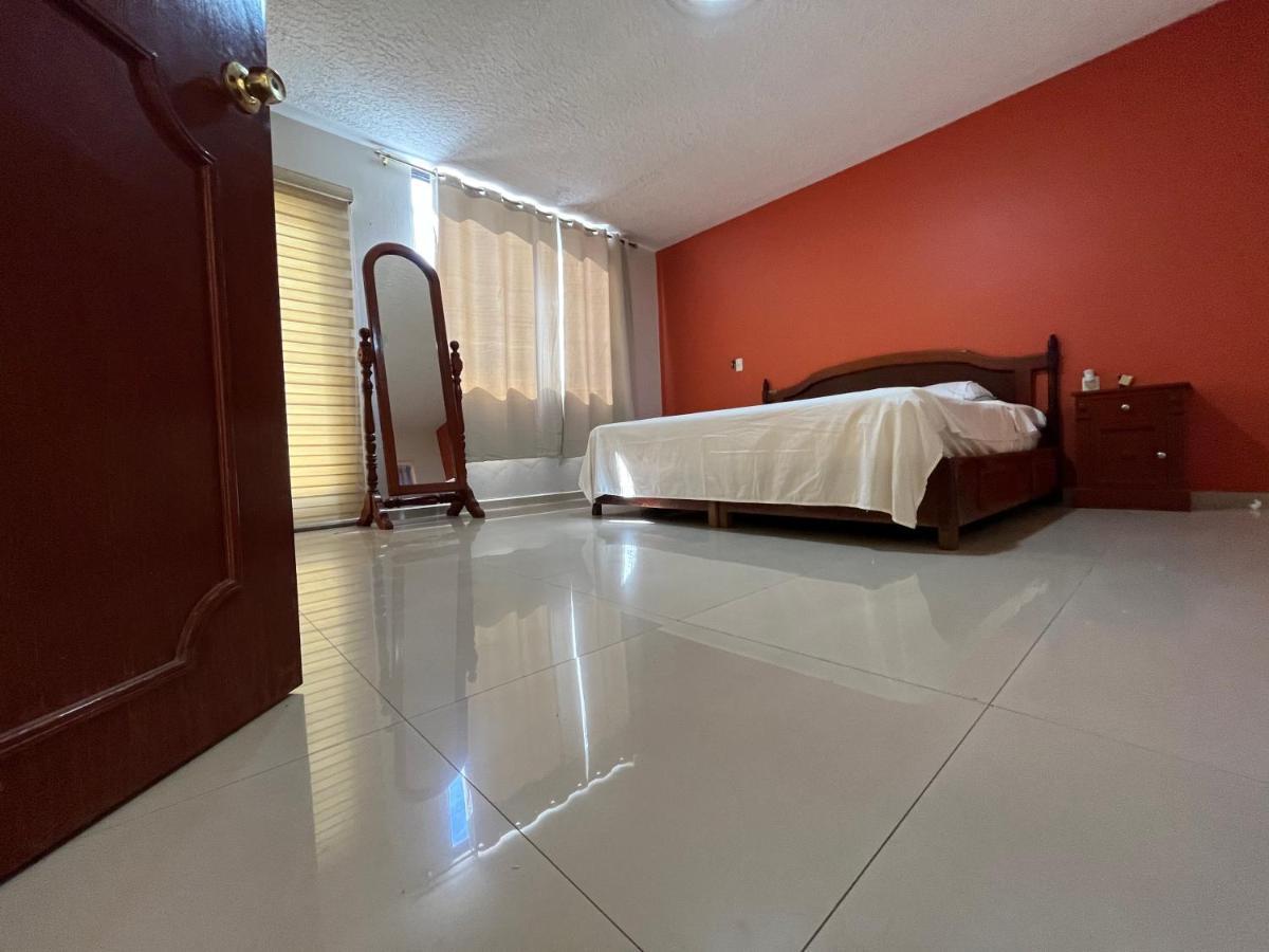 Beautiful Private House In The Downtown With 3 Floors Βίλα Tepatitlan de Morelos Εξωτερικό φωτογραφία