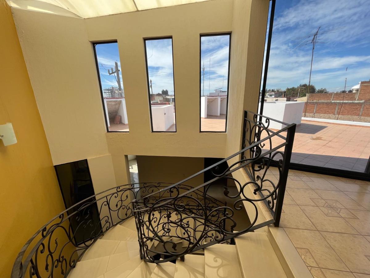 Beautiful Private House In The Downtown With 3 Floors Βίλα Tepatitlan de Morelos Εξωτερικό φωτογραφία