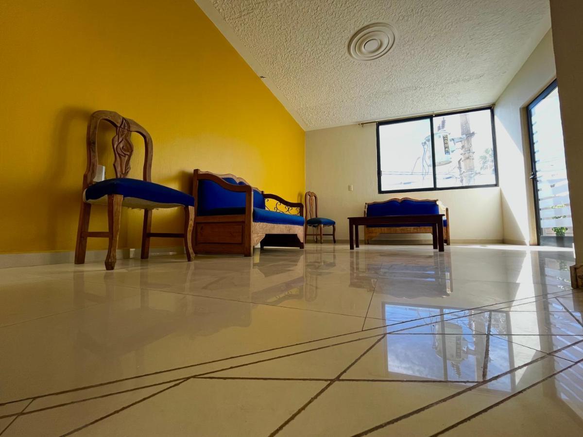 Beautiful Private House In The Downtown With 3 Floors Βίλα Tepatitlan de Morelos Εξωτερικό φωτογραφία